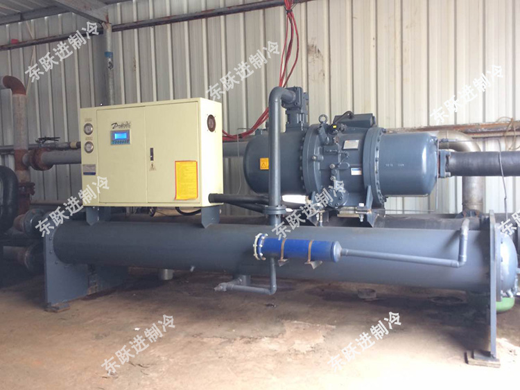 清遠120HP螺桿冷水機 清遠120HP螺桿冷水機